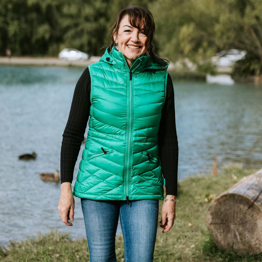 MARY-CLAIRE WOMEN'S 90/10 PACKABLE DOWN VEST - EMERALD